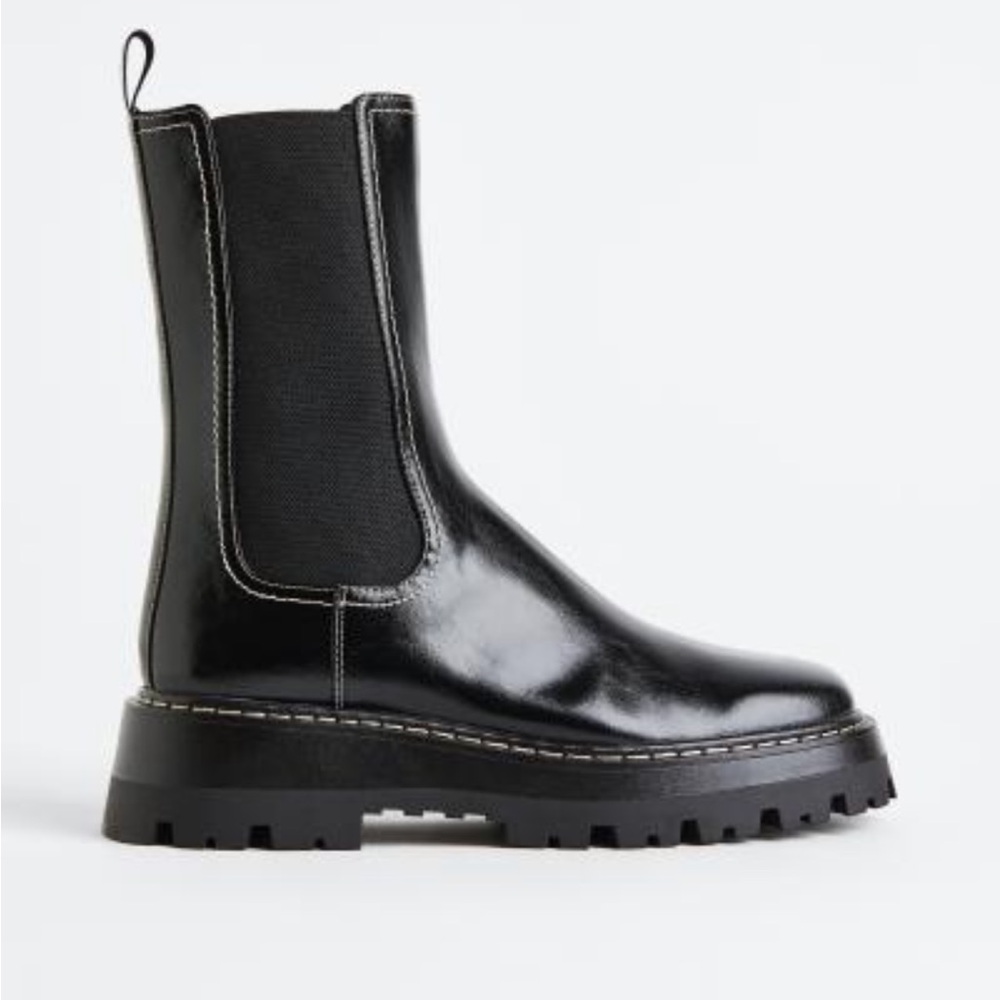 H&M black chelsea boot with contrast stitch